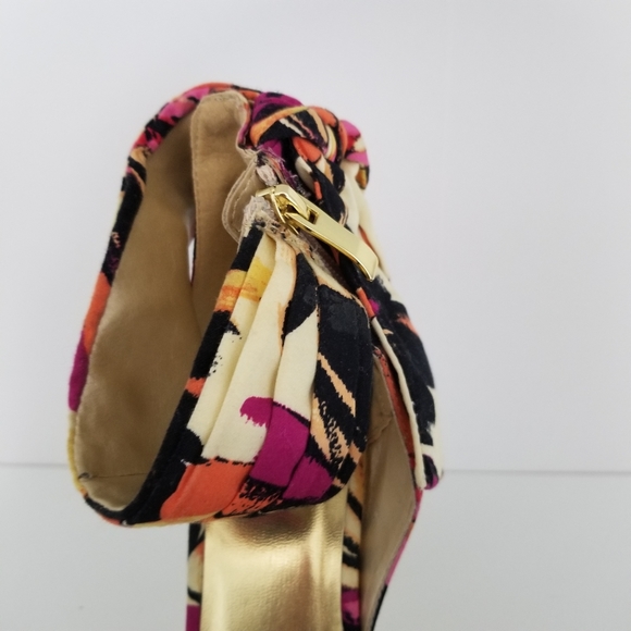 Icora Ankle Strap Sandal Heels with Bow - Picture 8 of 11